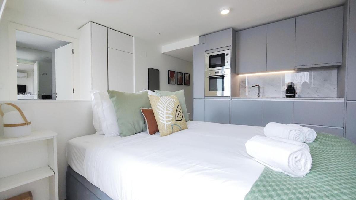 Amazing Stylish W Ac Balcony Elevator Apartamento Lisboa
